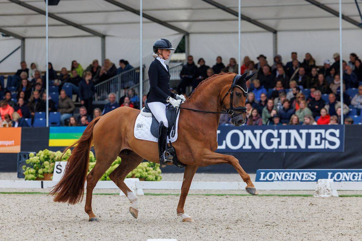 Simone Pearce Guest Rider Pavo Cup