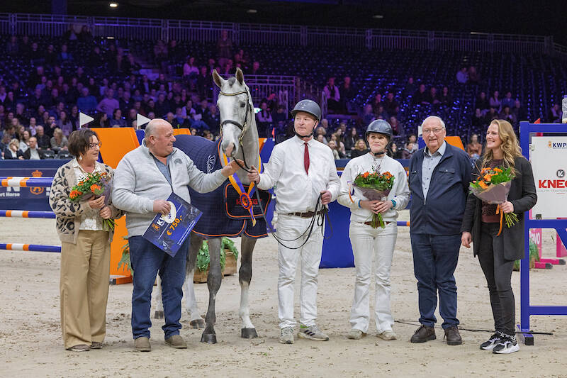 Modern Mattias son Schnaps crowned champion