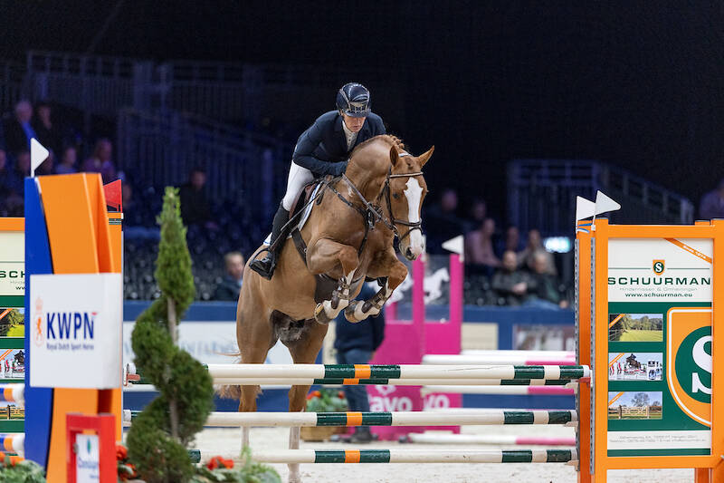 Royal-Star M (v.Poker de Mariposa TN) door naar verrichtingsonderzoek