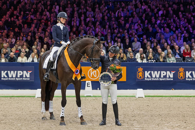 Return of the Champions als hoogtepunt van de KWPN Stallion Show showavond