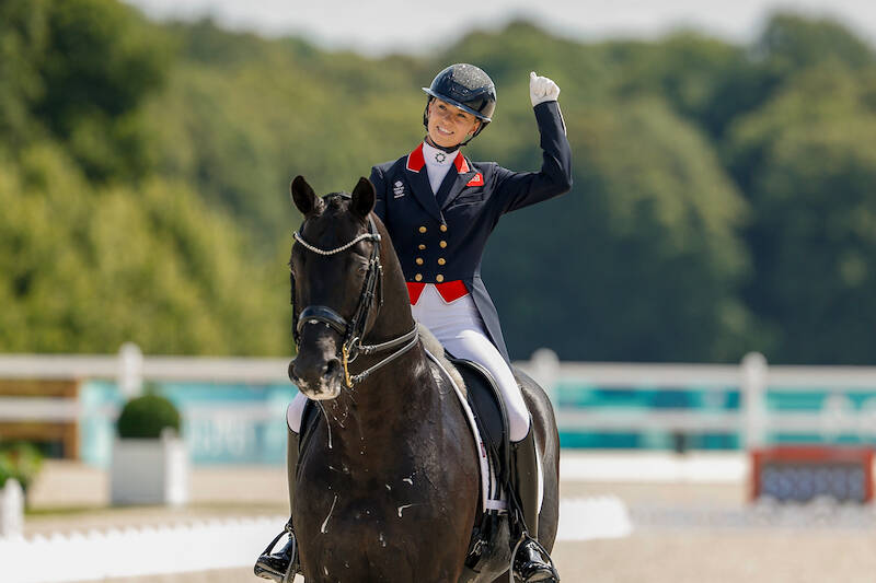 Glamourdale naar derde plaats op FEI Ranking Dressage