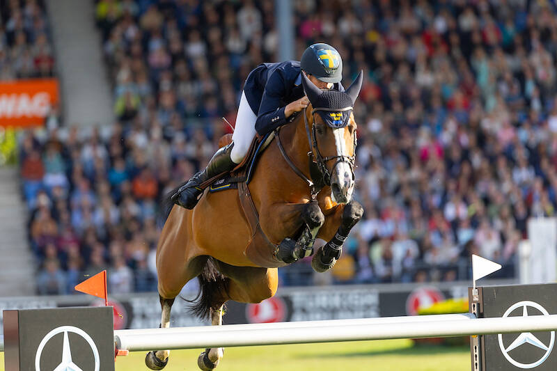 Iliana en Incredible winnen 1.60m-proeven in Dublin