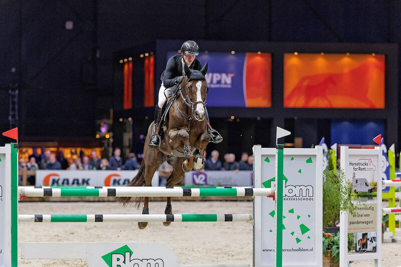 New Pleasure VDL wins competition, Sambucci de Muze takes day prize