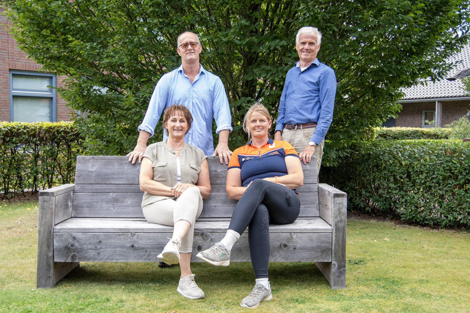KWPN Magazine | Fokkers rond de tafel: ervaringen met de afzet van veulens
