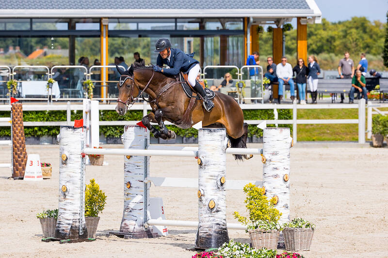 Hantano wint Wereldbekerwedstrijd Madrid