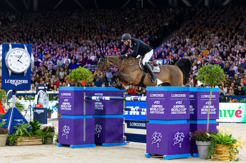Sterrehof's Dante naar spectaculaire overwinning Jumping Amsterdam