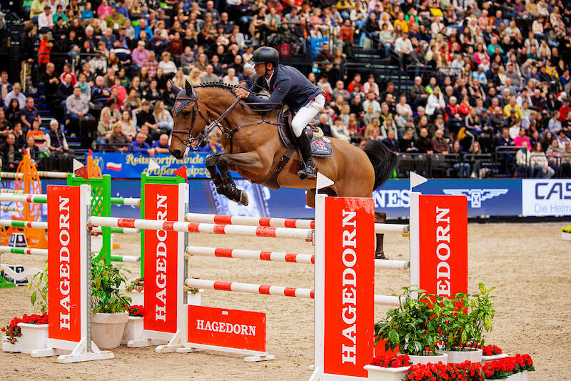 Jup (v.Carrera VDL) wint Grand Prix Londen
