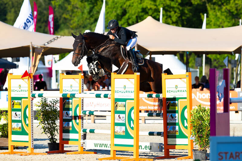 Halfbroer Hernandez TN wint kleine finale zevenjarigen