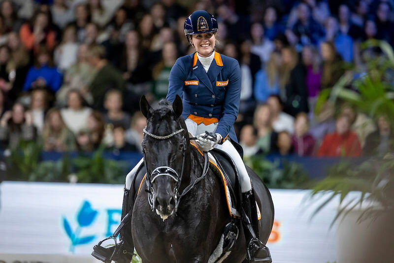 Sixteen-year-old Desperado wins Grand Prix at the WC Young Dressage Horses