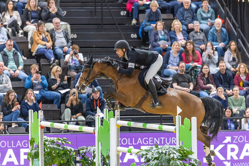 Iliana opent met mooie vierde plaats
