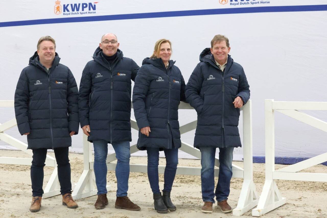 Drie springhengsten aan Den Bosch-collectie toegevoegd