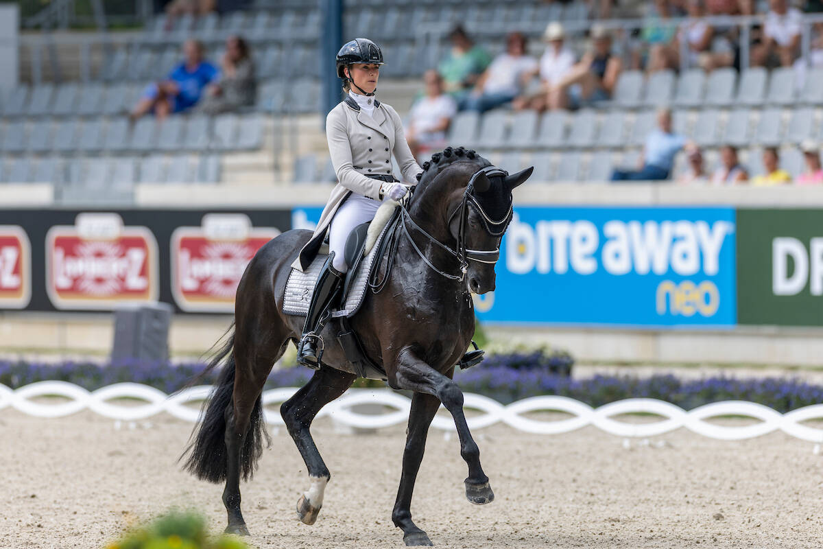 Hermès en Mauro Turfhorst op weg naar NK-titels